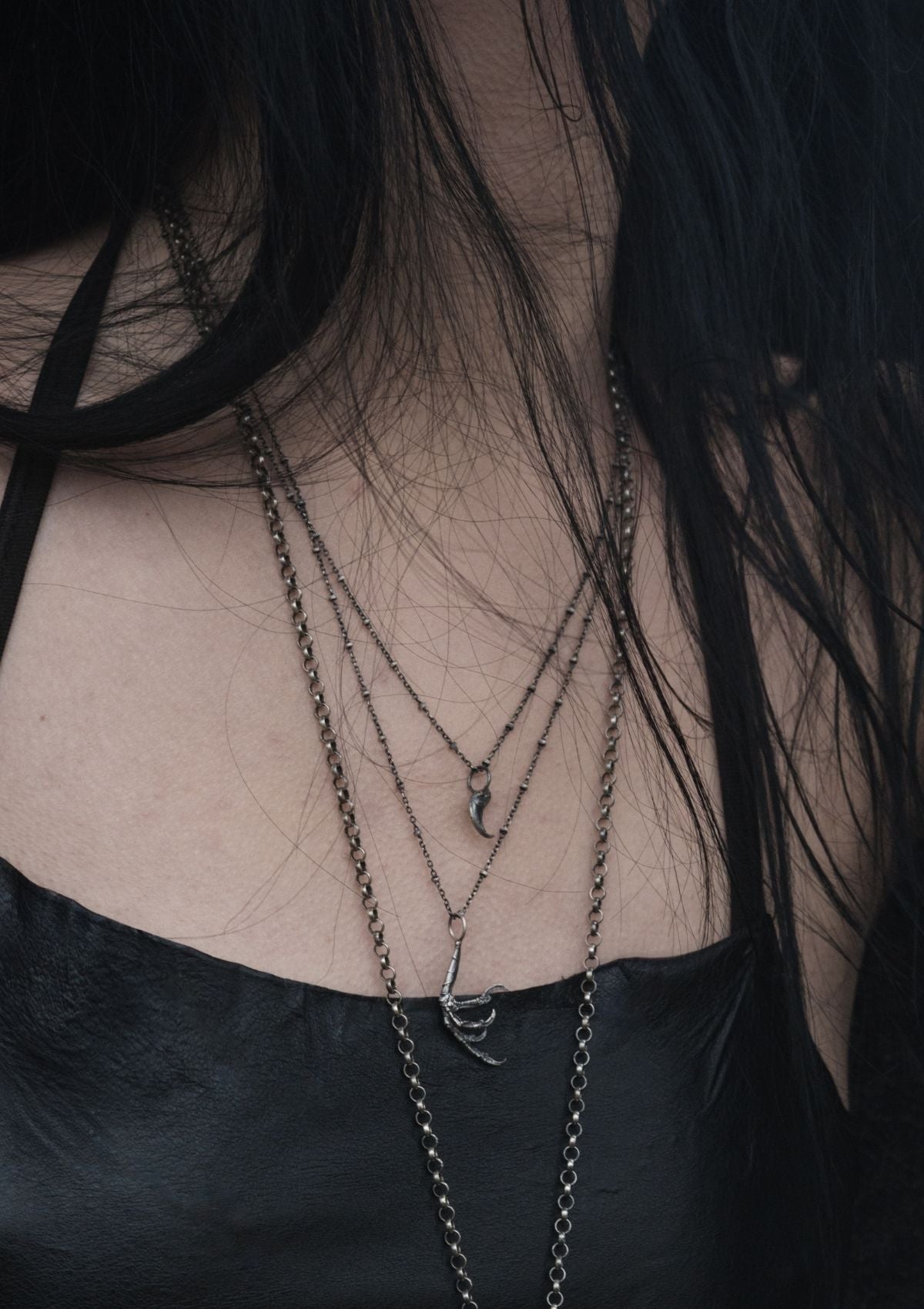 Ferae - Silver cat claw necklace in solid sterling silver