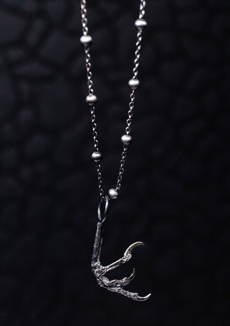 Spǫrr  - Sparrow talon necklace in solid sterling silver