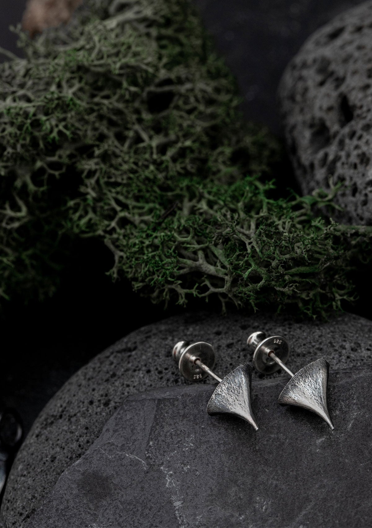 Skera - Rose thorn earrings in solid sterling silver