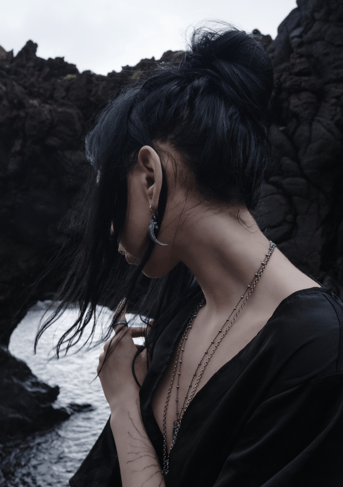 Morrigu - Raven talon earrings in solid sterling silver