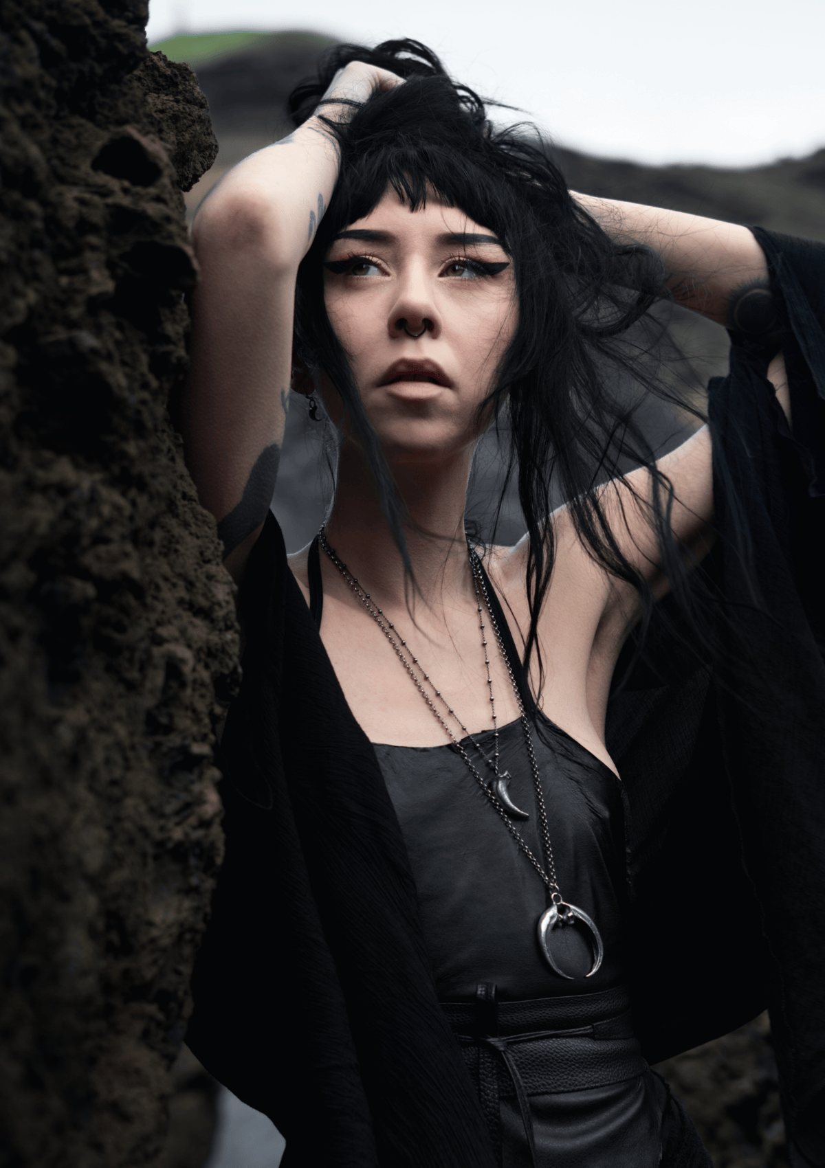 Fenrir - Wolf claw necklace in solid sterling silver