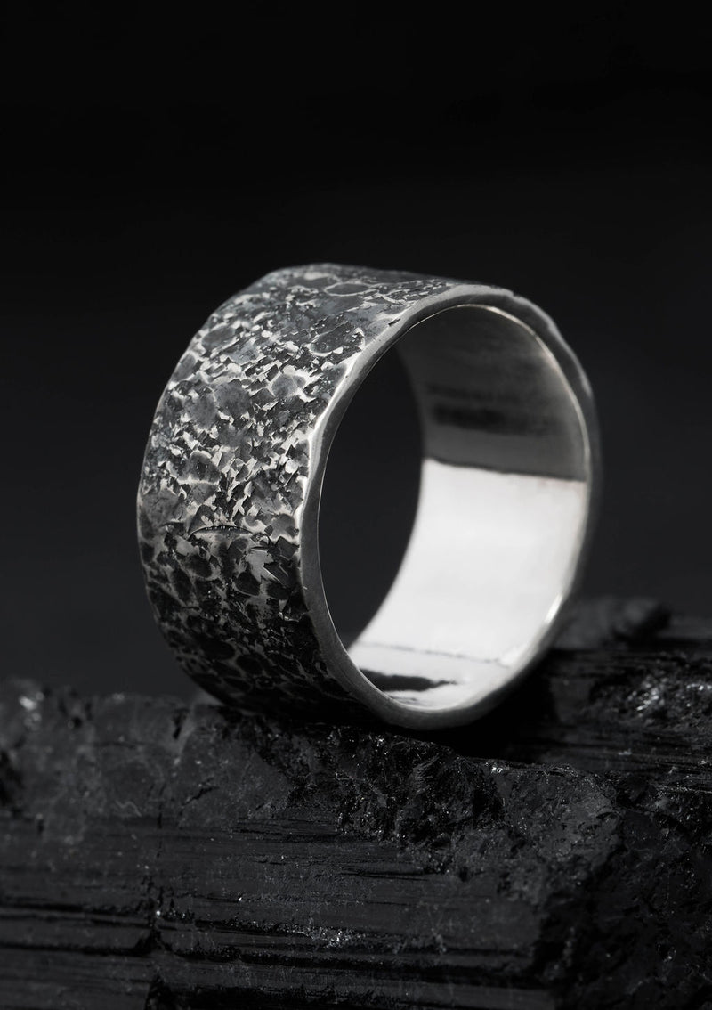 Trēow -  Engravable tree bark ring in textured solid sterling silver