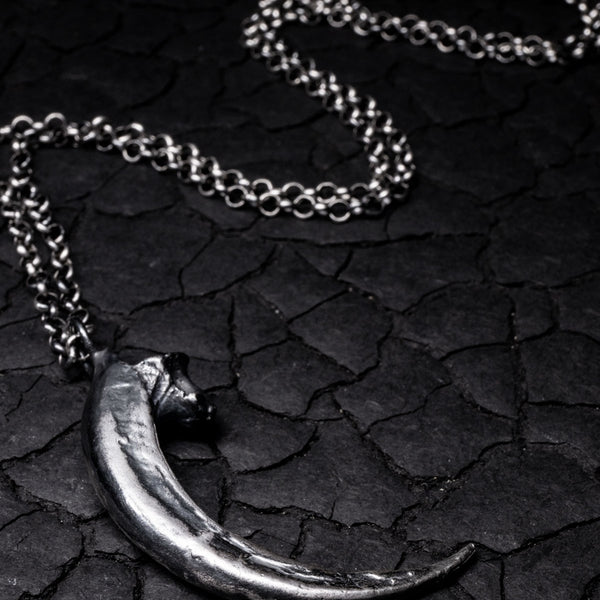 Firean Eagle talon necklace in solid sterling silver