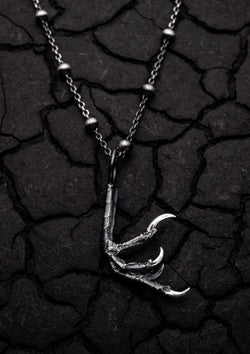 Spǫrr  - Sparrow talon necklace in solid sterling silver