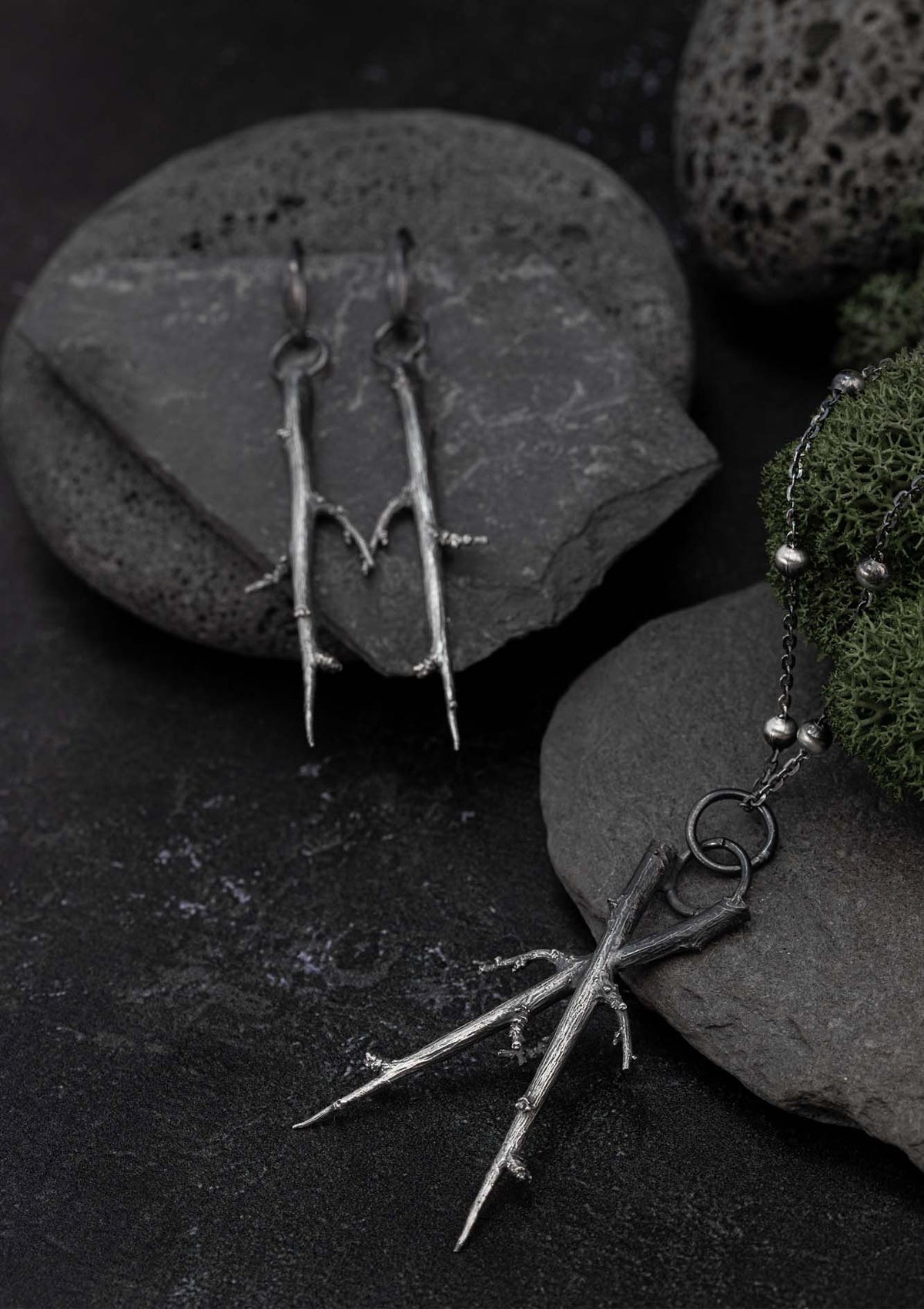 Straif - Blackthorn earrings in solid sterling silver