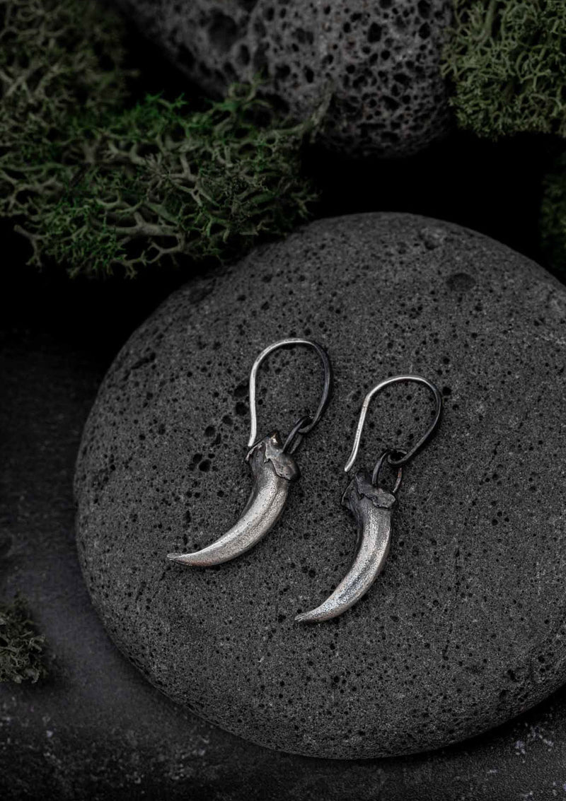 Sigyn - Fox claw earrings in solid sterling silver